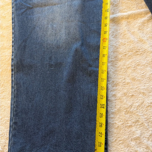 Jessica Simpson Blue Straight-Leg Jeans with Bleach Floral Details - Picture 3 of 16